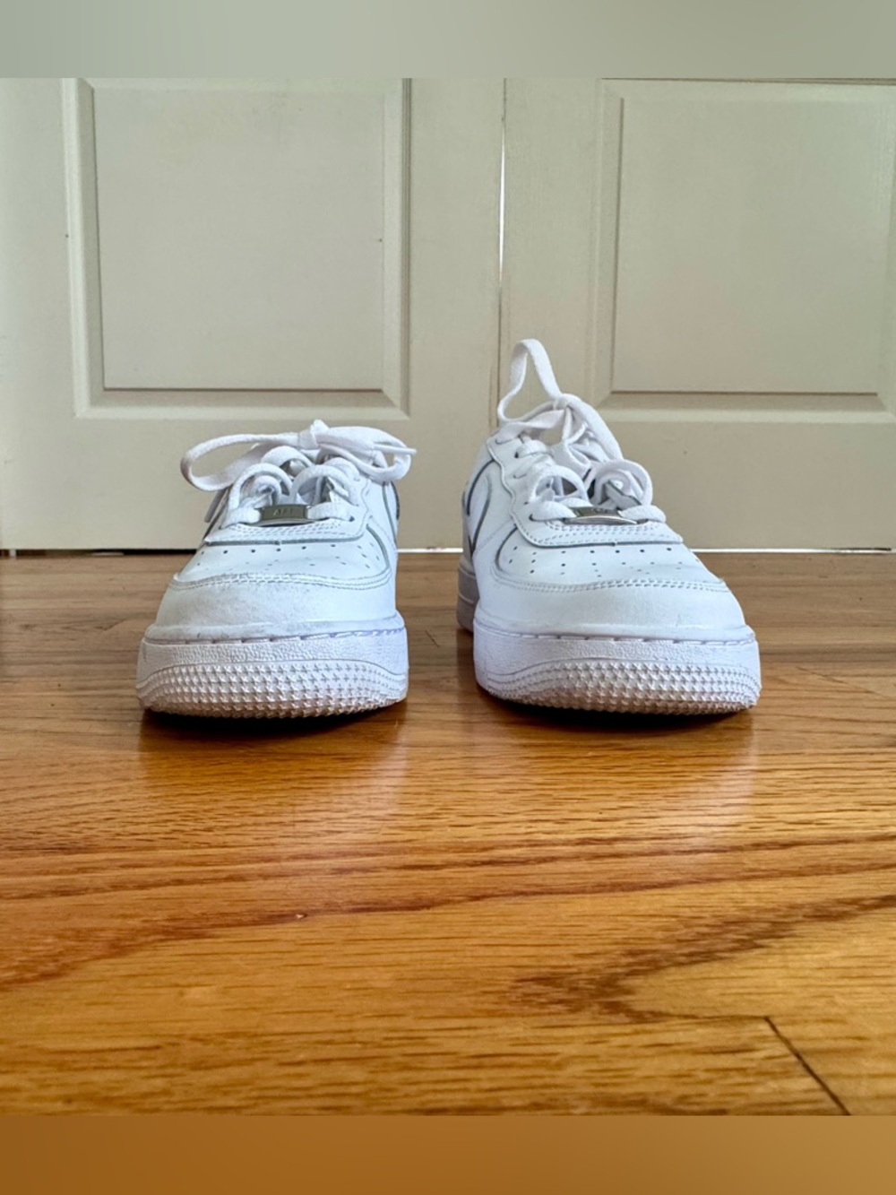 Nike - Picture 7 of 10